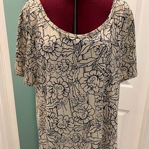 LuLaRoe Irma Classic T